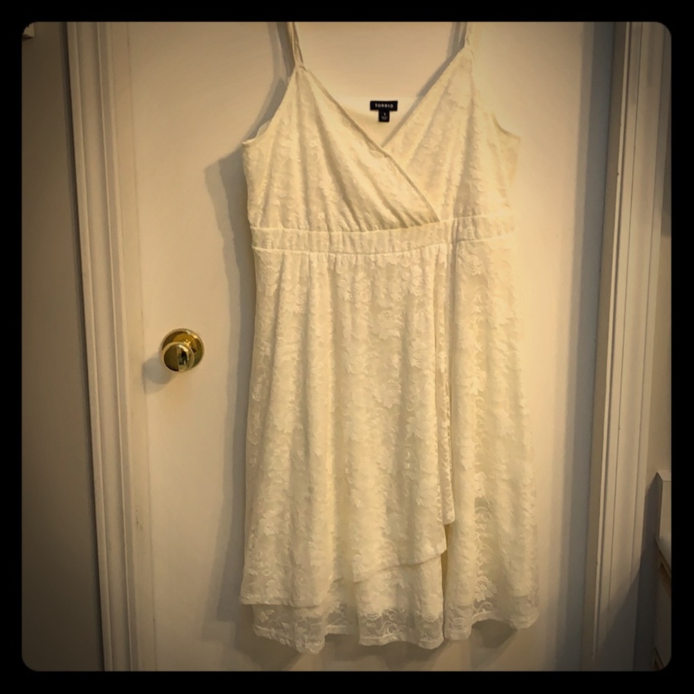 White lace dress